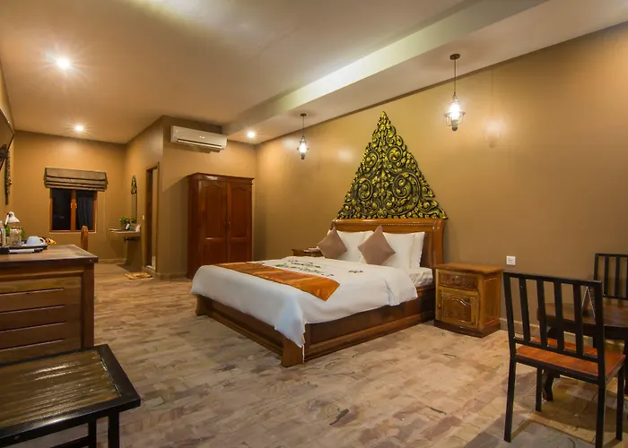 Samnak Lounge Hotel