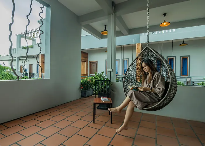 Samnak Lounge 4*