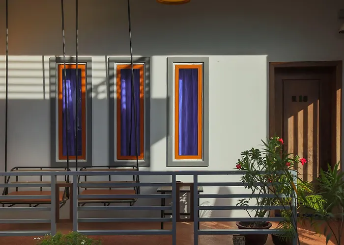 Samnak Lounge Hotel
